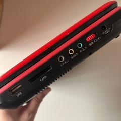 ポータブルDVDプレイヤー(ジャンク)の画像