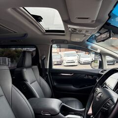 ☆トヨタ　アルファード☆車検R9年5月の画像