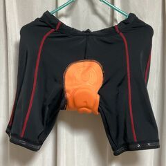 ★★　自転車用ショートパンツ（レーサーパンツ）　サイトウインポート　Mサイズ　（中古）　★★の画像