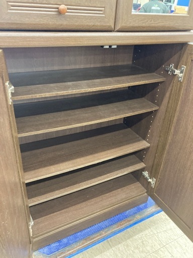 【ジモティー割引で最大15％OFF⭐️】 木製キッチンボード　食器棚 ミラー付き　ブラウン