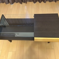 引き出し付きローテーブルの画像