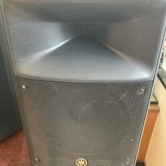 パワードスピーカーの画像
