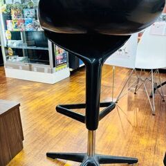 ◆029 Kartell　イタリア製『スプーンカウンターチェア』　リサイクルマート鹿児島川内店の画像