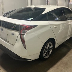 ハイブリッドバッテリー交換済みで抜群の燃費！ トヨタ 50プリウスの画像