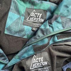 ACT VERSION 　アクトバージョン　スキー　スノボ ウェア　Mサイズの画像