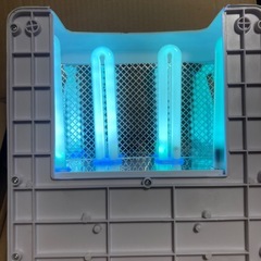 9/30迄  UVライト＋交換用ランプ1本【中古】 の画像