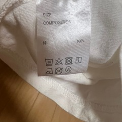 MARK GONZALESサイズXLの画像