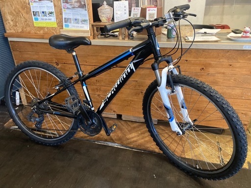 【前後タイヤ・チューブ新品！】フロントサスペンション付き　3×7速　26インチMTB ブラック