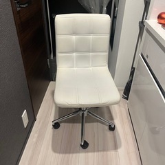 オフィスチェアの画像