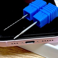 iPhone底ネジ修理ようの画像