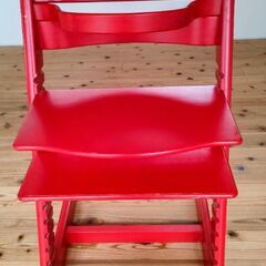 スケットトリップトラップREDベビーチェア　今月末までのお取引です