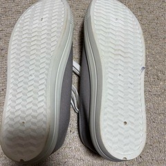 スニーカーの画像