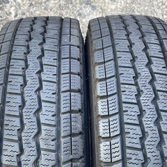 914-4)はめ替え込み！145/80R12 80/78N LT ダンロップスタッドレス中古4本セット！2019年製ウインターマックスSV01の画像