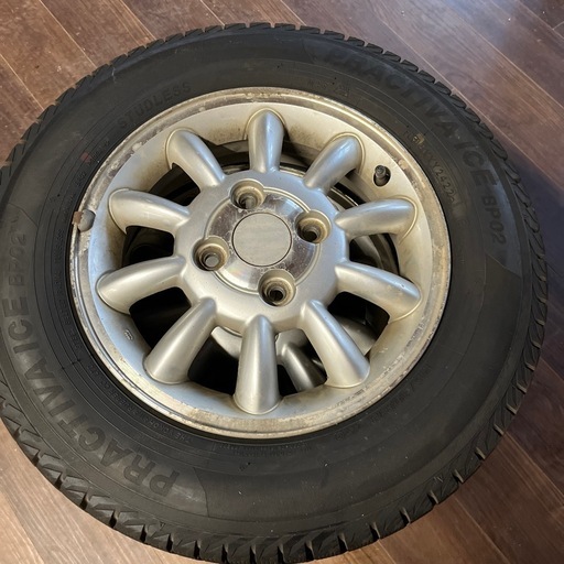 145/80r13スタッドレスタイヤ