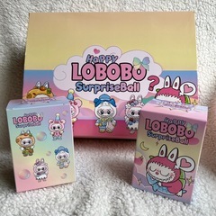 ラブブ ミステリーボックス キーホルダーの画像