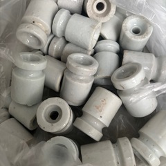 碍子　陶器　アンティークの画像