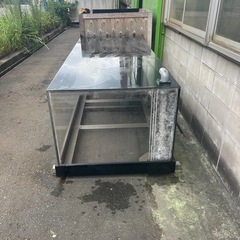 大型アクリル水槽の画像