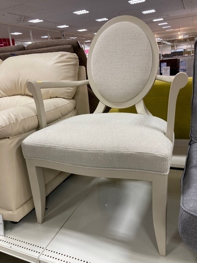 取りに来れる方限定！Baker(ベイカー)ダイニングチェアです！