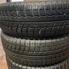 165/55r15スタッドレスタイヤの画像