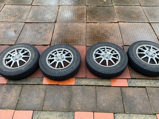 145/80r13 スタッドレスタイヤBRIDGESTONE BLIZZAK VRX2