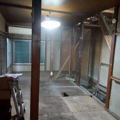 北小岩の戸建ての大工工事。主に床！の画像