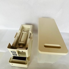 軽量米びつ　6kg
の画像