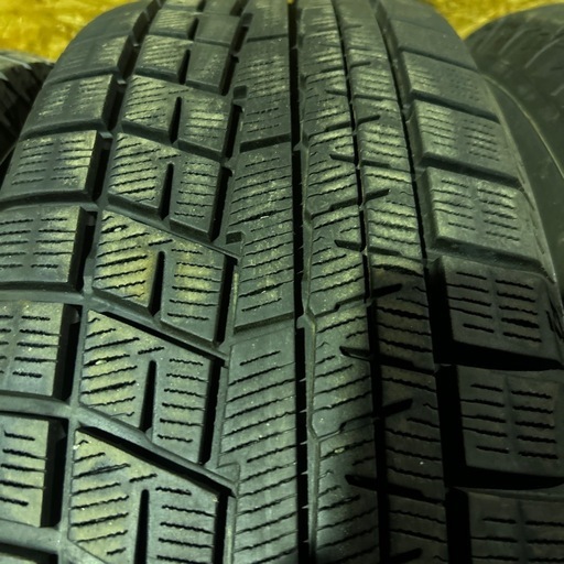 ヨコハマ IG60 215/60R16 22年 7.4mm