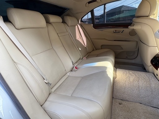 LEXUS LS 600hL 4WD SR 白革 スポーツマフラー