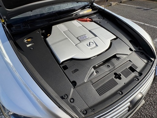LEXUS LS 600hL 4WD SR 白革 スポーツマフラー