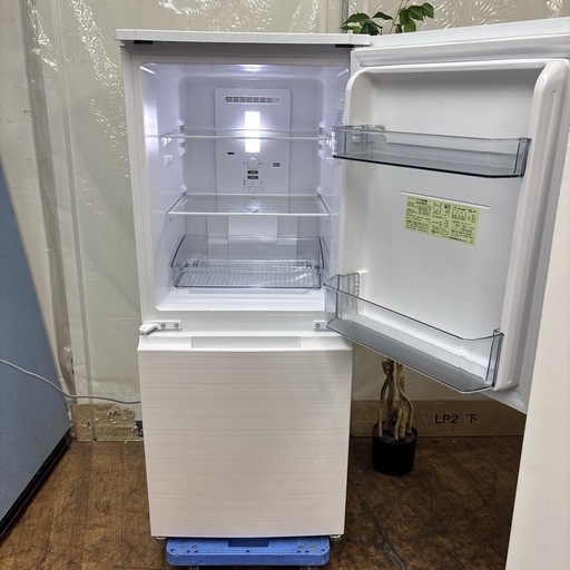 I404 ? 期間限定値下げ！ 2022年製の高年式♪ SHARP 冷蔵庫 (152L) ⭐ 動作確認済 ⭐ クリーニング済