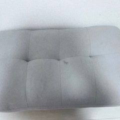 オットマン　グレーの画像