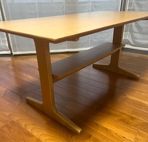 無印良品 MUJI リビングでもダイニングでもつかえるテーブル・2・オーク材 幅130cm 高さ60cm