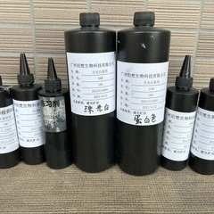 大量のネイル用品まとめの画像