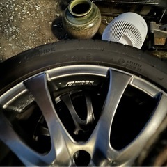 (取り引き決まりました)ノーマルタイヤホイル付きの画像