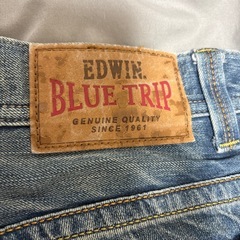 EDWINジーンズの画像