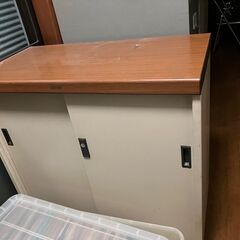 オフィス用収納庫　あげます