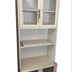 収納棚