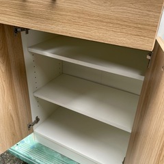 チェスト　キッチン収納　食器棚　木製の画像
