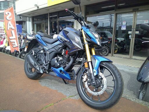 NO.5387　ホンダ　ホーネット２．０　空冷４サイクルエンジン　５速ミッション　ＦＩ車　ＡＢＳ付き　倒立フォーク　マッドブルー　☆彡