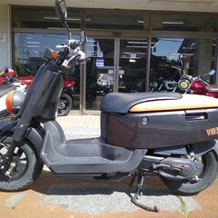 No.5398　ヤマハ　ＶＯＸ　水冷４サイクルエンジン　フューエルインジェクション　　ガンメタ＆オレンジ　☆彡の画像