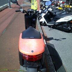 No.5398　ヤマハ　ＶＯＸ　水冷４サイクルエンジン　フューエルインジェクション　　ガンメタ＆オレンジ　☆彡の画像