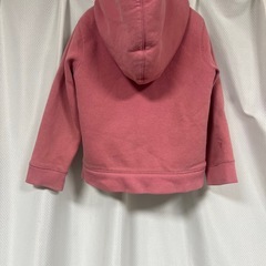 GAPパーカーの画像