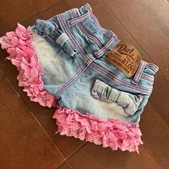 DAT  ふりふりレーデニムのショーパンの画像