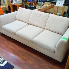 【￥15,000】札幌市内配送無料！ 家具 3人掛けソファ 布製 白