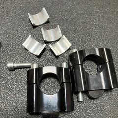 オートバイ　ハンドルアップスペーサー