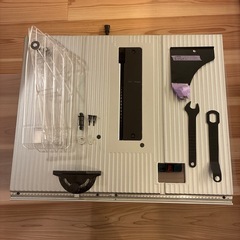 美品　
工具　マキタ　マルノコ盤　の画像