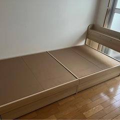 ベッドフレーム　美品！モダンデコ！引き渡し者決定しました！