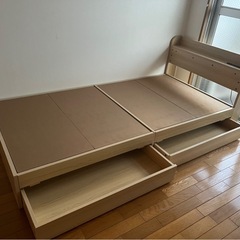 ベッドフレーム　美品！モダンデコ！引き渡し者決定しました！の画像