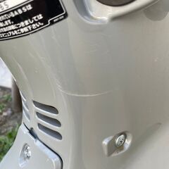 【入手困難クロスカブ１１０（JA60）／カスタム53万円相当／乗り心地の良いタンデムカスタム済み】ディープマッドグレー 走行距離1700ｋｍ 自賠責付き 大容量でおしゃれなBOX付きの画像