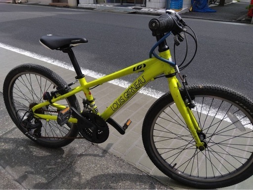 ルイガノ　クロスバイク　22インチ